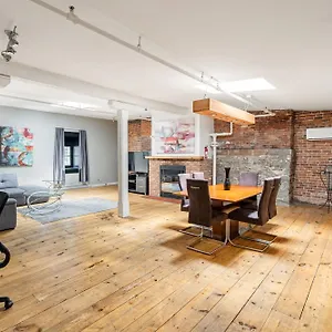 https://lofts-du-vieux-port-montreal.hotels-in-montreal.org