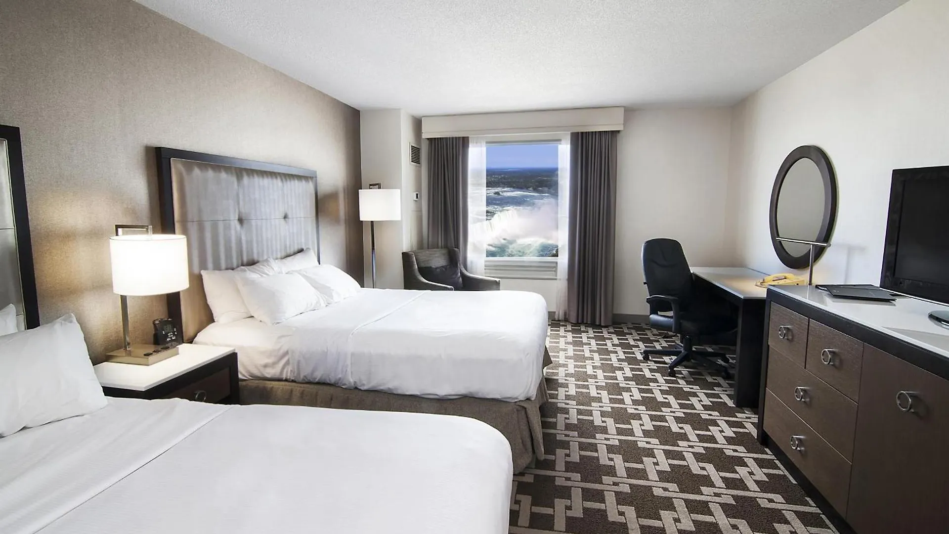 Hilton Niagara Falls/ Fallsview Hotel And Suites